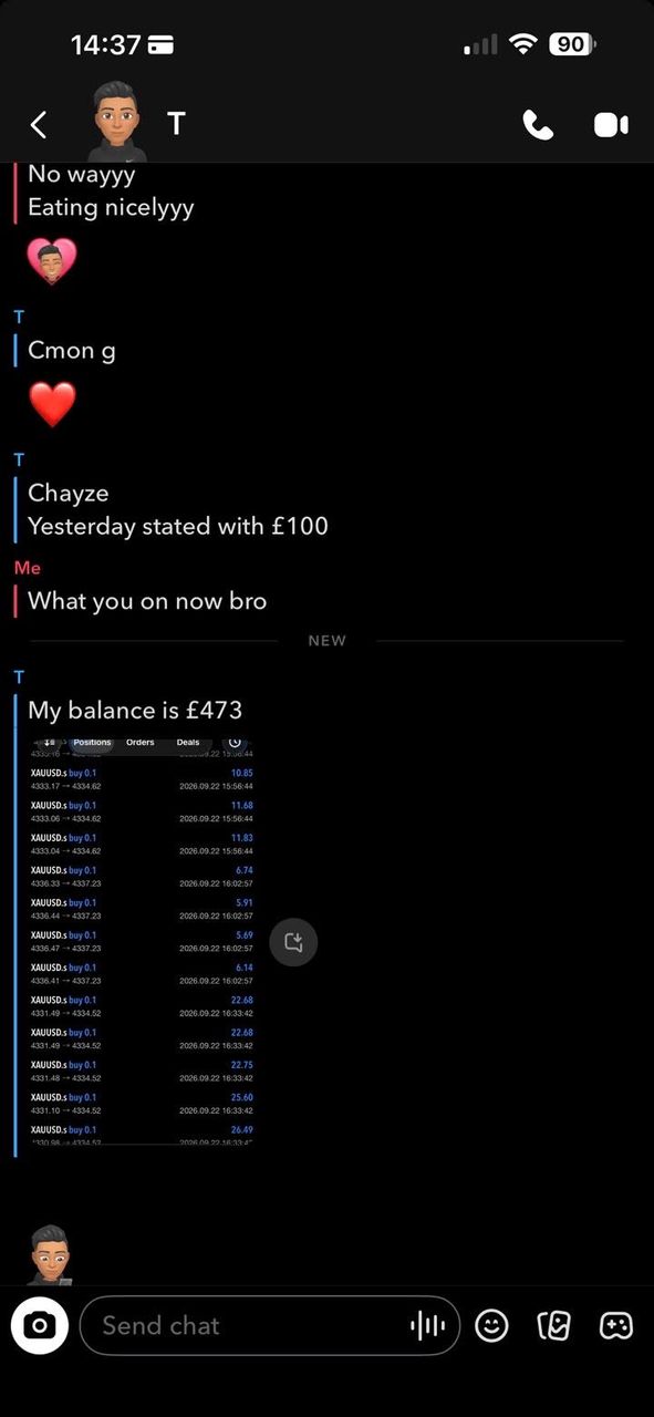 Chat message from a BFX Trades member saying they started with £100 and their balance is now £473